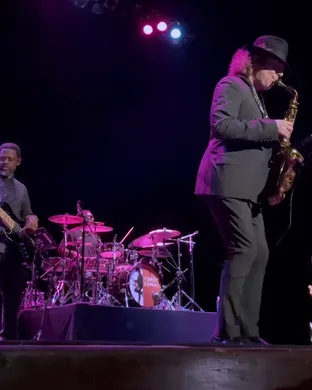 Boney James Boston
