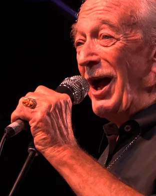 Charlie Musselwhite Portsmouth