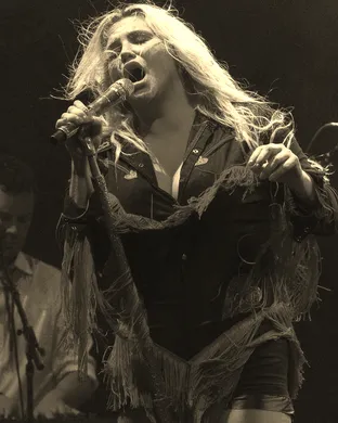 Kesha Manchester