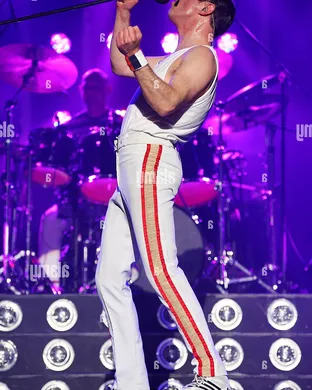 One Night of Queen Hampton