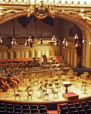 Opera North Lebanon
